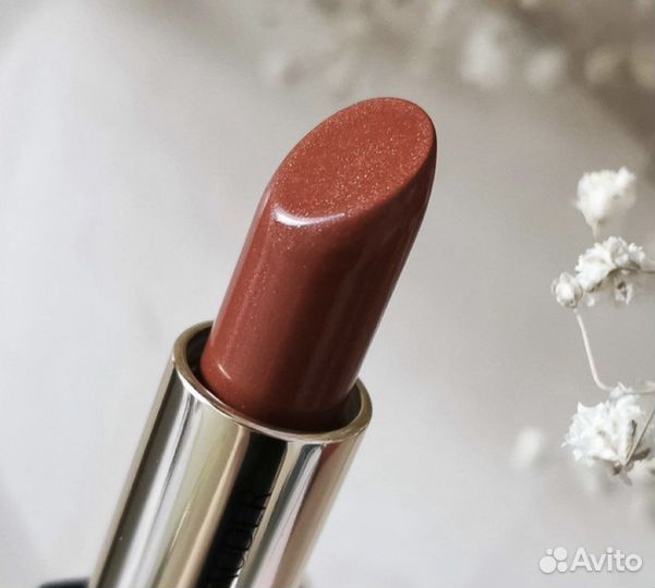 Помада estee lauder Pure Color Envy Sculpting