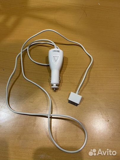 Зарядка от прикуривателя для iPad 2