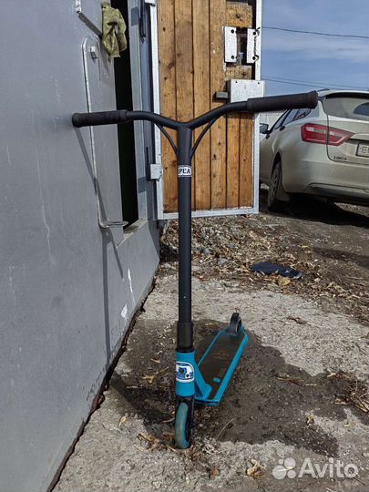 Трюковой самокат