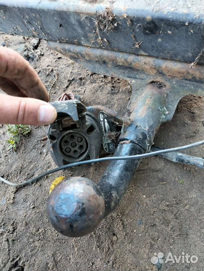 Фаркоп и запчасти к форду