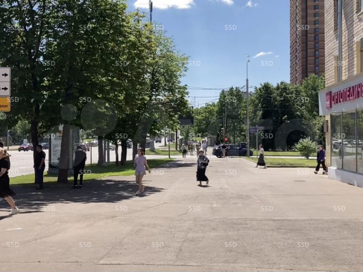 Сдам торговое помещение, 285 м²