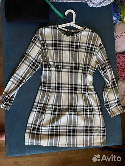 Платье Bershka