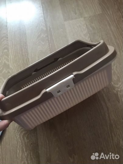 Лоток с бортом и сеткой