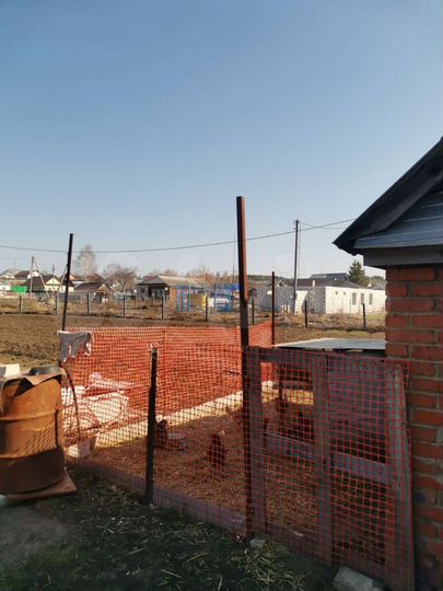 Дом 35,3 м² на участке 2 сот.