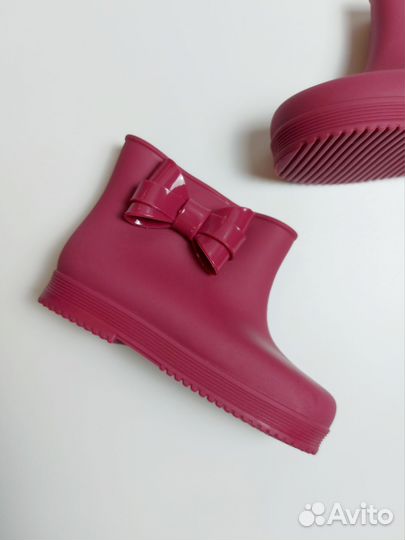 Резиновые полусапожки