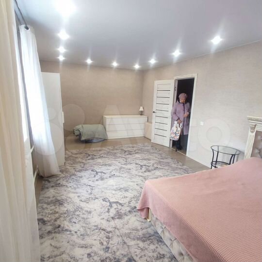 1-к. квартира, 43 м², 10/10 эт.