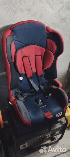 Продам автокресло до 36 кг