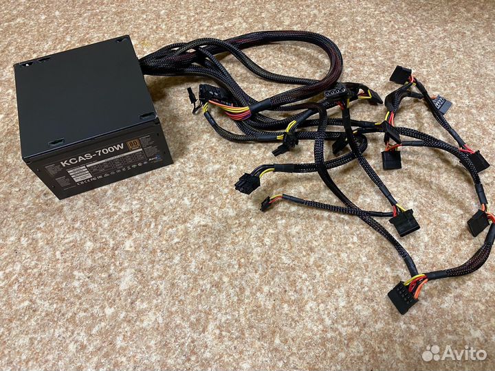 Блок питания 700w
