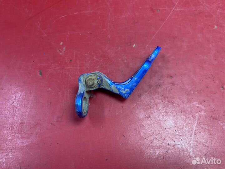 Петля двери задней левой 5012218 Ford Focus 2 CB4