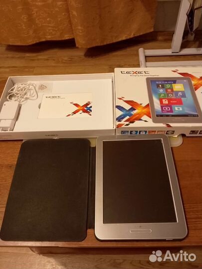 Планшет - Эл. Книга texet TB -883A