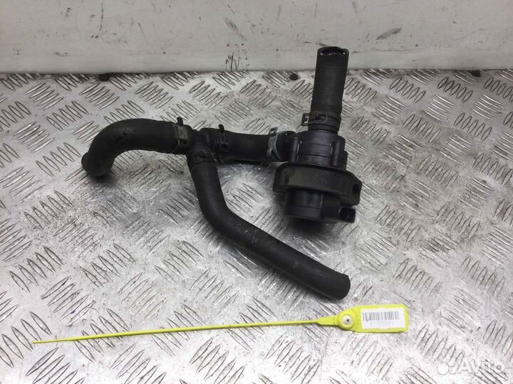 Насос антифриза дополнительный Audi A3 1k0965561f