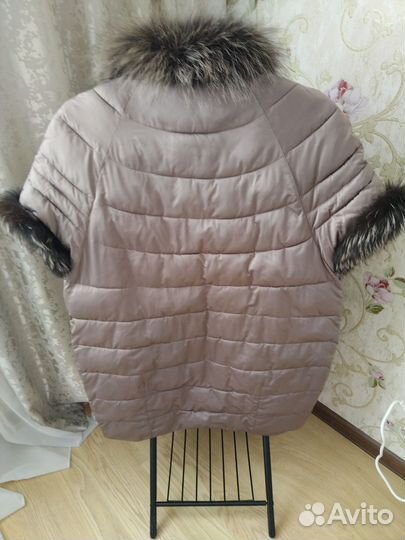 Жилетка меховая женская 48 50