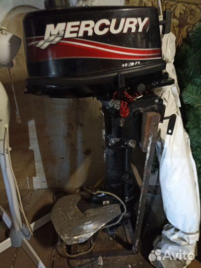 Лодка с мотором