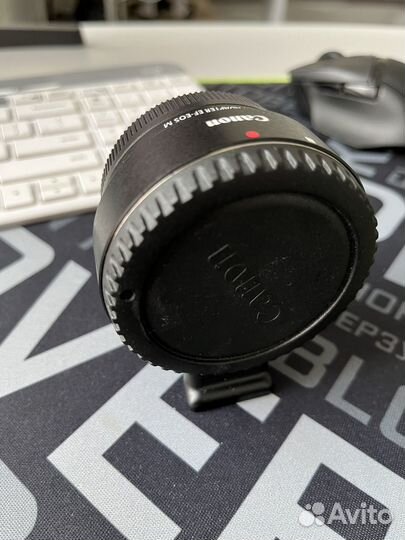 Адаптер Canon Mount Adapter EF-EOS M