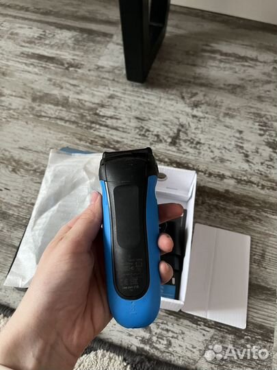 Бритва электрическая braun