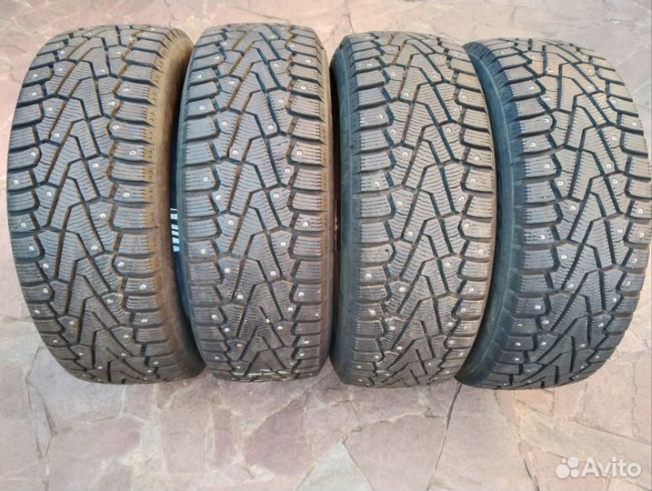 Pirelli Ice Zero 225/55 R17 101T