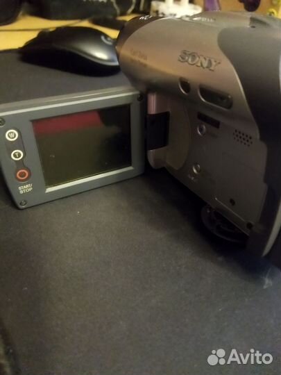 Видеокамера sony handycam carl zeiss vario-tessar