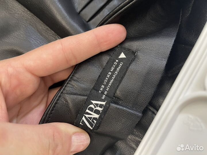 Кожаные шорты zara xs