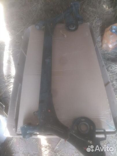 Балка задняя skoda rapid