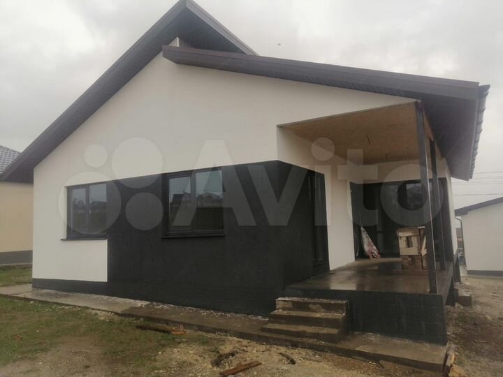 Дом 90 м² на участке 5 сот.