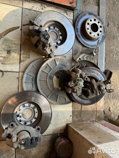 Тормоза в сборе octavia a5 fl