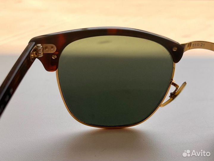 Солнцезащитные очки rayban Clubmaster