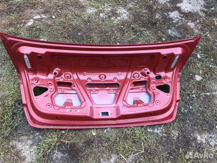 Крышка багажника Kia Rio 4