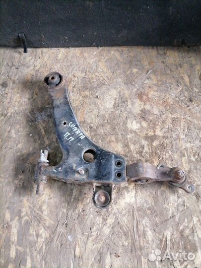 Рычаг подвески нижний передний правый Hyundai