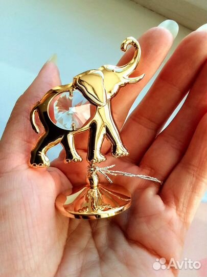 Слоник Сваровски