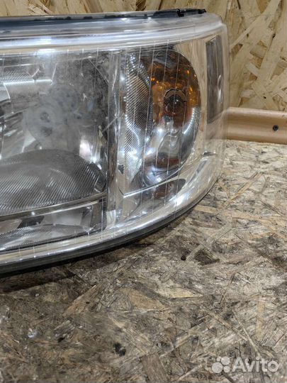 Фара Передняя Левая Фольксваген Транспортер Т5