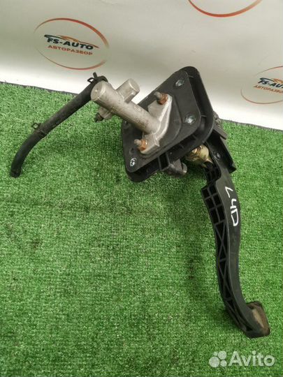 Педаль сцепления Chevrolet Lacetti хэтчбэк 1.6