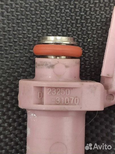 Форсунка топливная Lexus Gs 2grfse