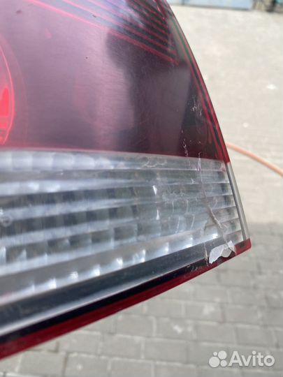 Фары на Volkswagen Touareg 2008 г