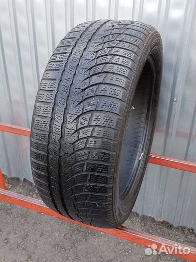 Nokian Tyres WR A4 215/50 R17