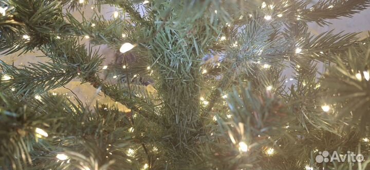 Елка искусственная литая 180 см, б\у