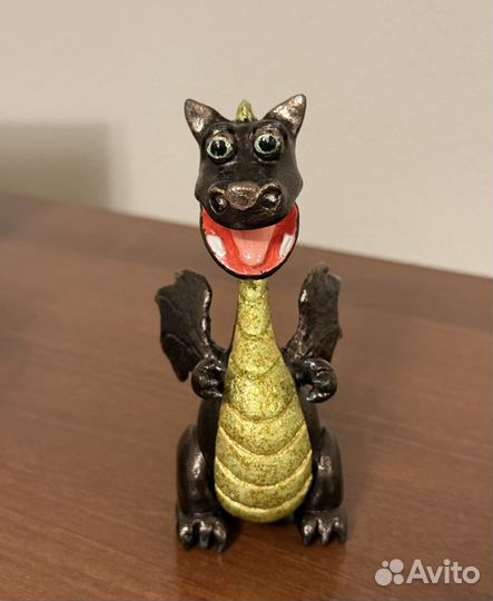 Игрушка на ёлку. Весёлый дракончик ручной работы