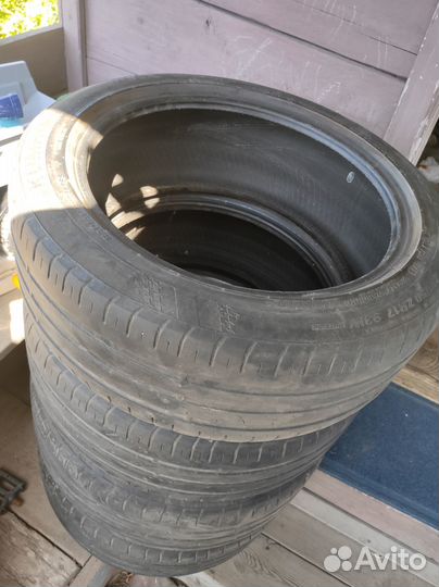 Kumho Ecsta HS52 205/50 R17 93W