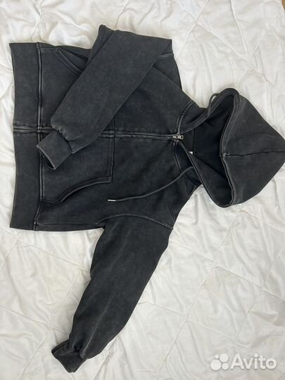 Спортивный костюм женский