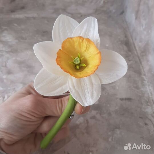 Брошь ручной работы