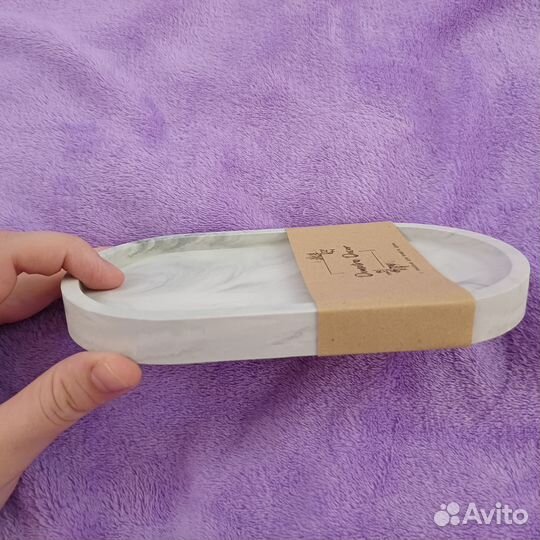 Декоративная подставка из гипса