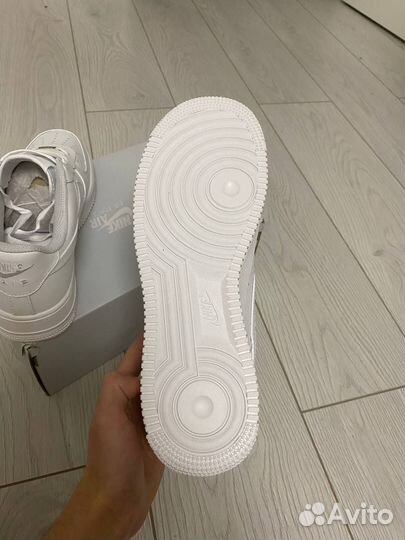 Nike air force 1 low white