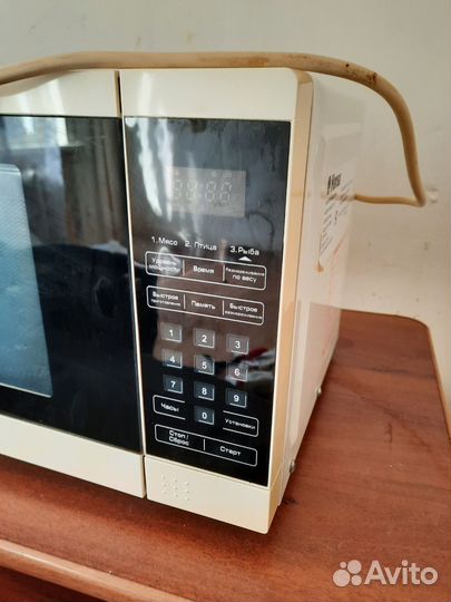 Микроволновая печь Hansa