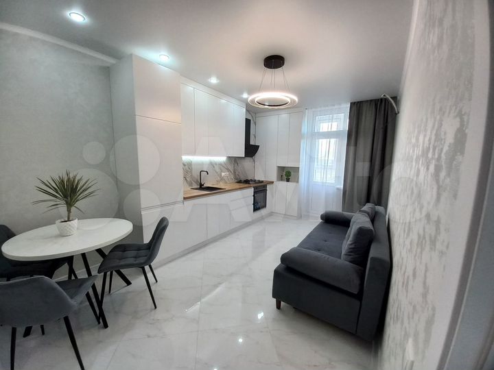 3-к. квартира, 80 м², 6/20 эт.