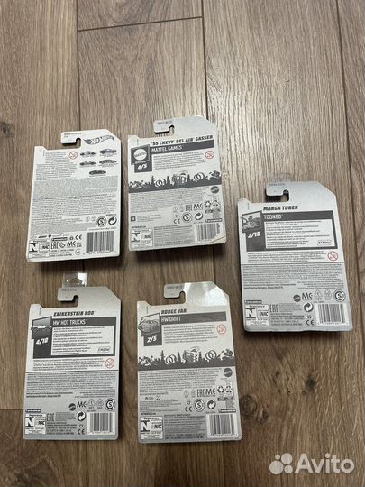 Модели Hotwheels 1/64