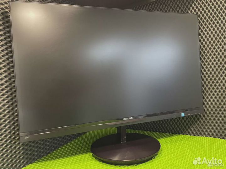 Монитор Philips 27