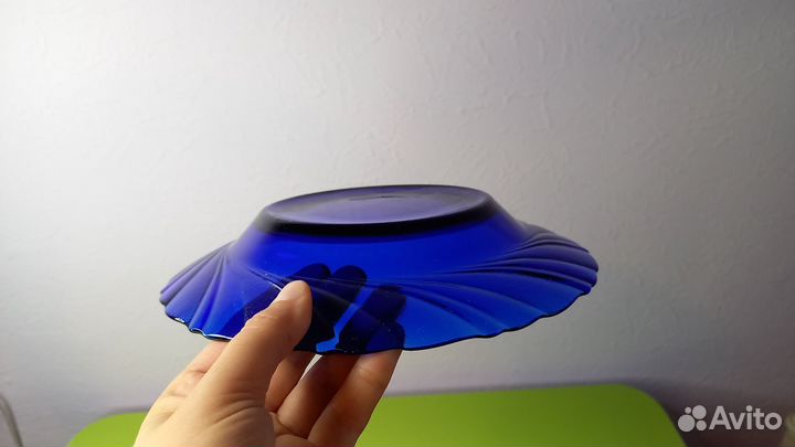 Тарелки, синее кобальтовое стекло