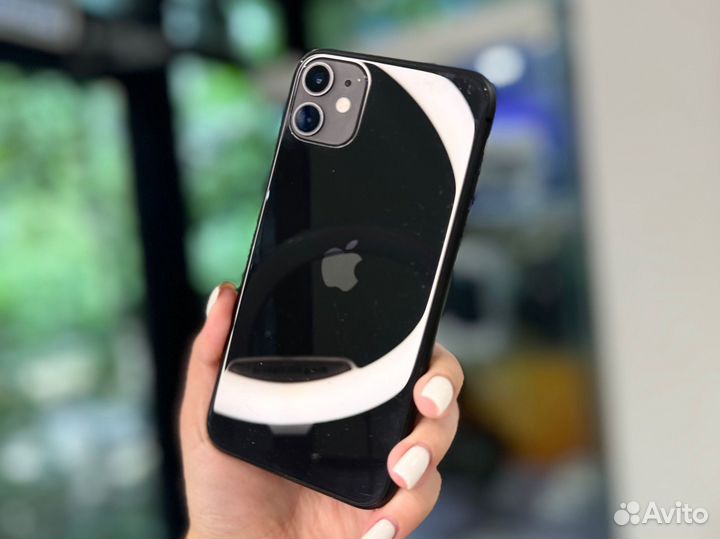 iPhone 11, 64 ГБ