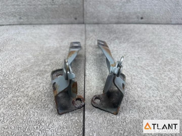 Петля капота honda airwave