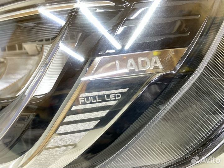 Фара передняя левая LADA Vesta 2022