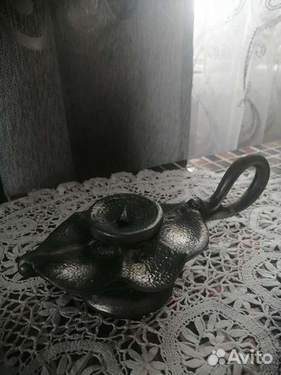 Старинный подсвечник